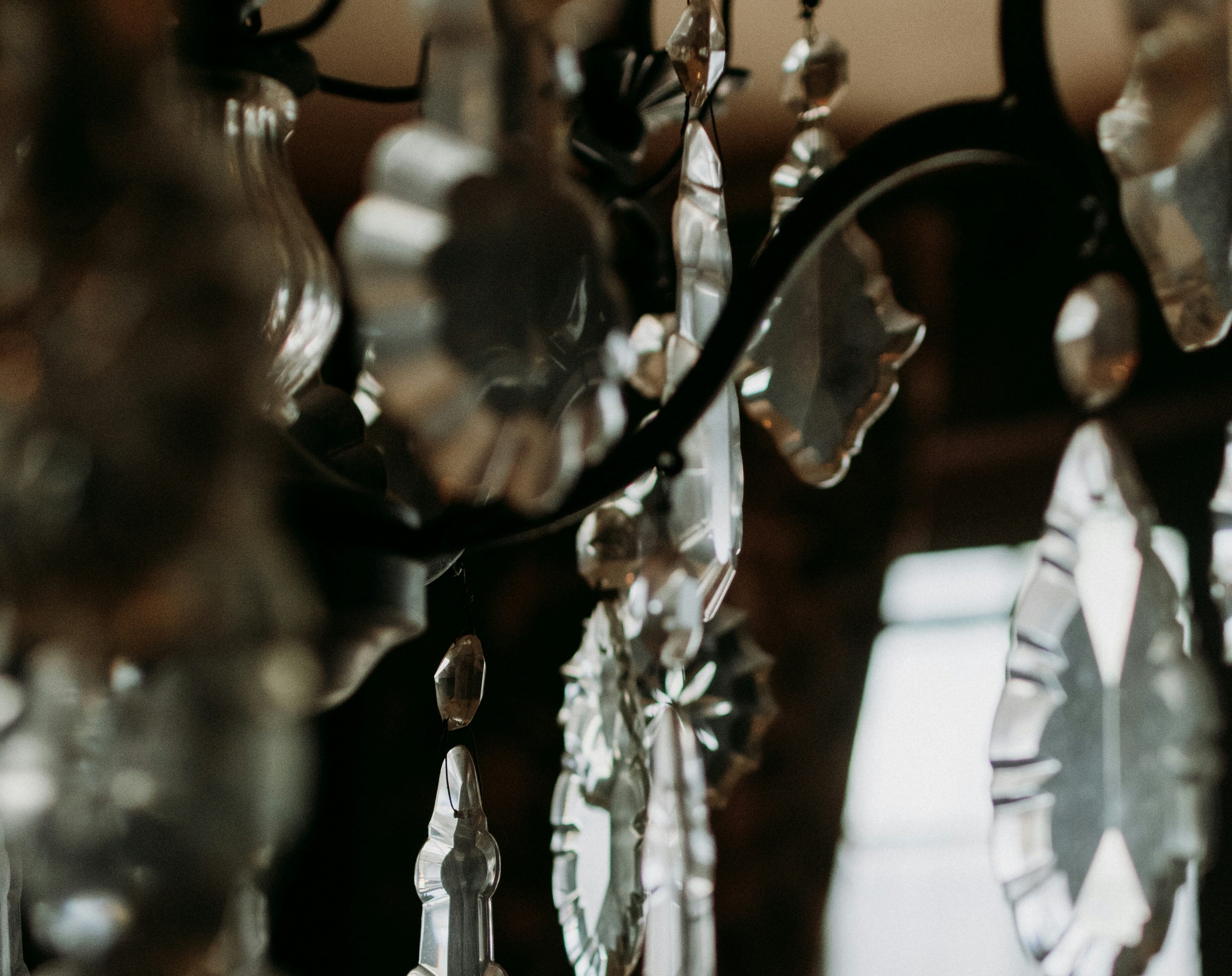 Blog Post Featured Image A decorative image for 'The 'Quiet Luxury' Trend: Understated Elegance'